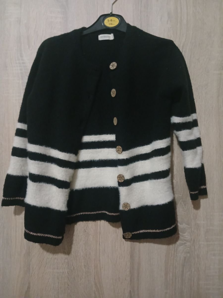 Pull image 1 - Biyachara