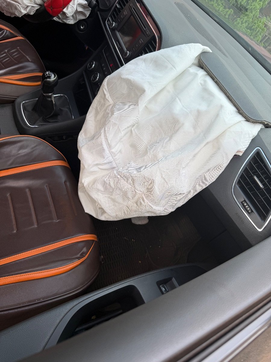 Seat Leon, finition styl image 5 - Biyachara