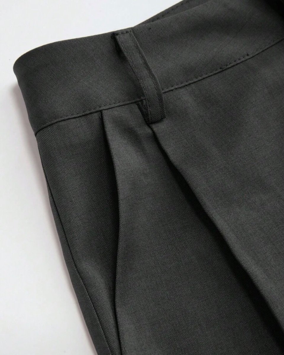 Pantalon noir image 3 - Biyachara