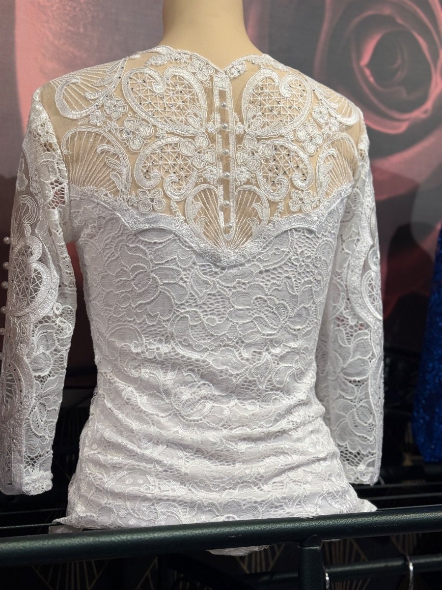 Body image 2 - Biyachara