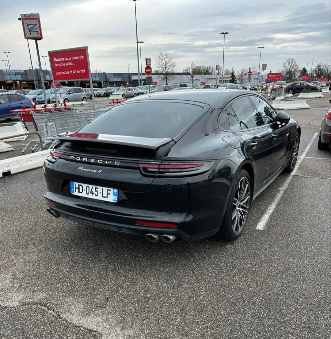 Porsche panamera image 2 - Biyachara