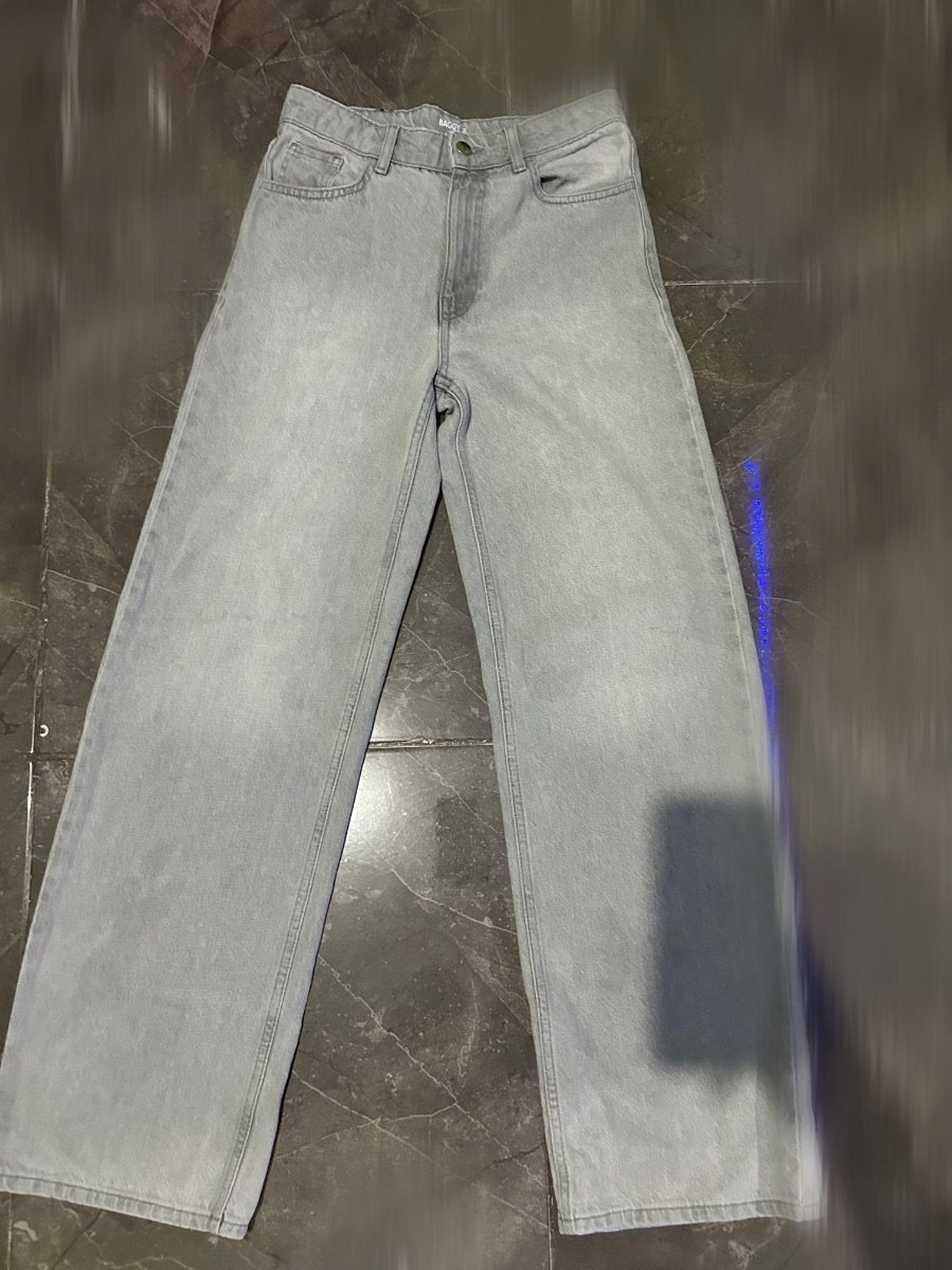 Jean baggy (kiabi) image 1 - Biyachara