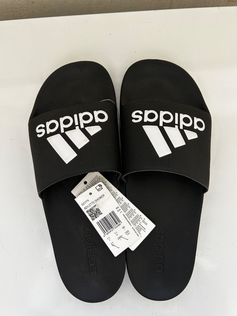 Claquettes Adidas image 6 - Biyachara