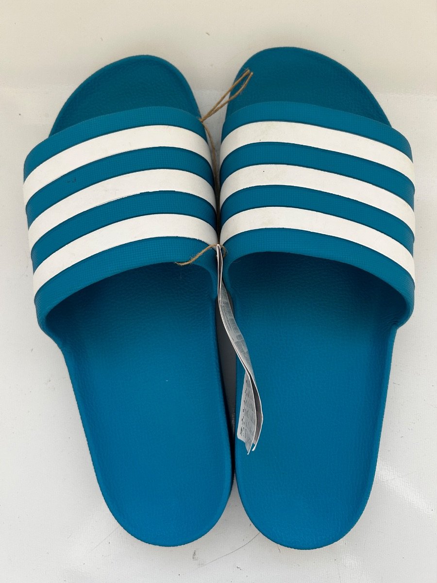 Claquettes Adidas image 1 - Biyachara