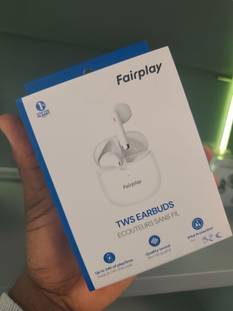 AIRPOD image 2 - Biyachara