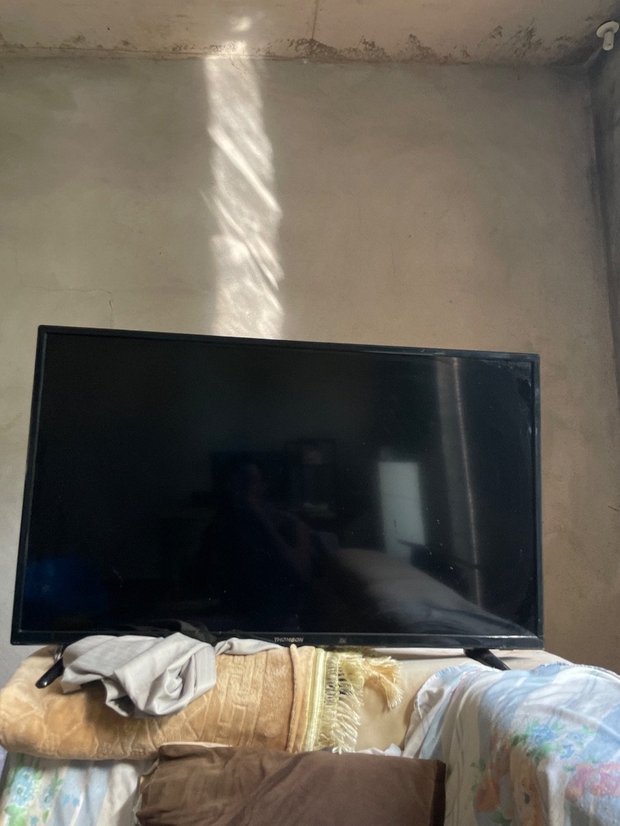 Télévision, 4K image 1 - Biyachara