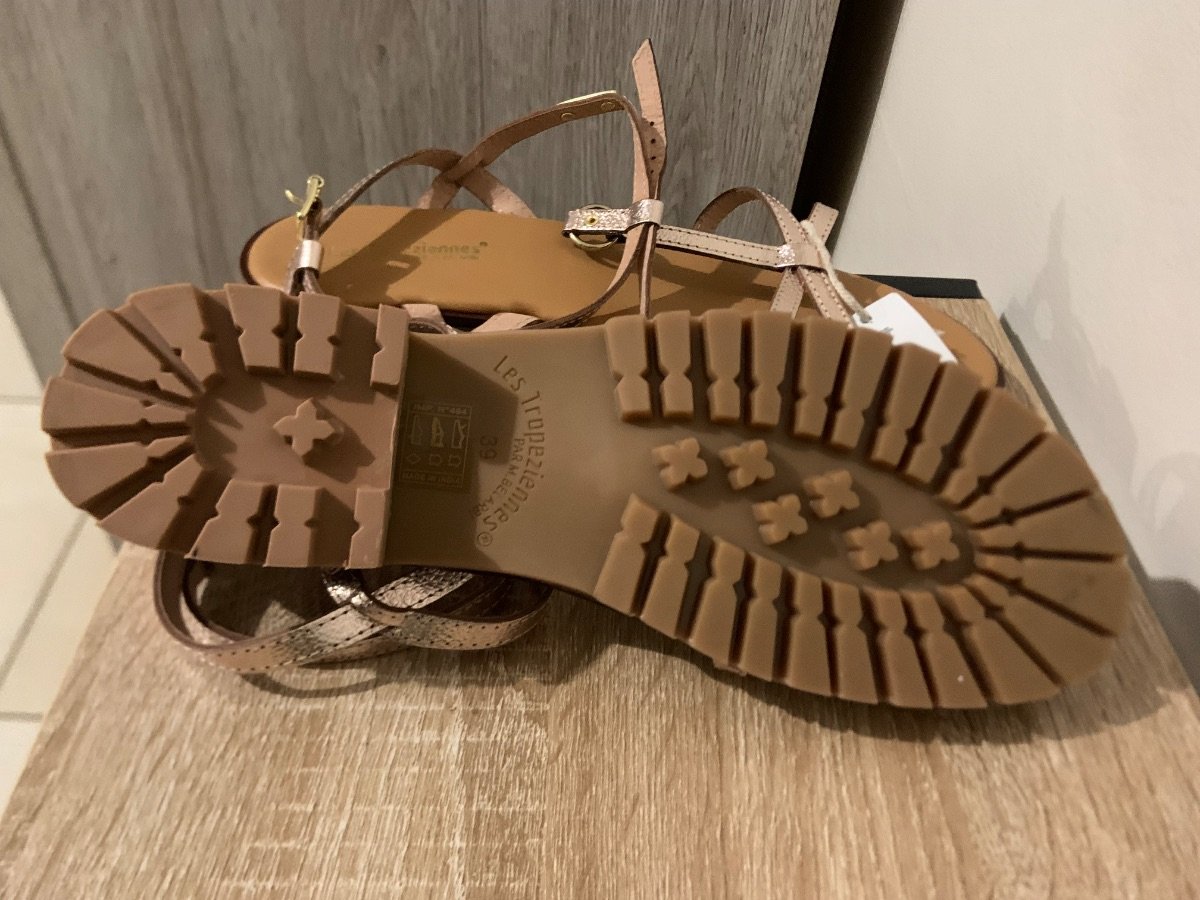 Chaussures de la marque Les Tropeziennes image 3 - Biyachara