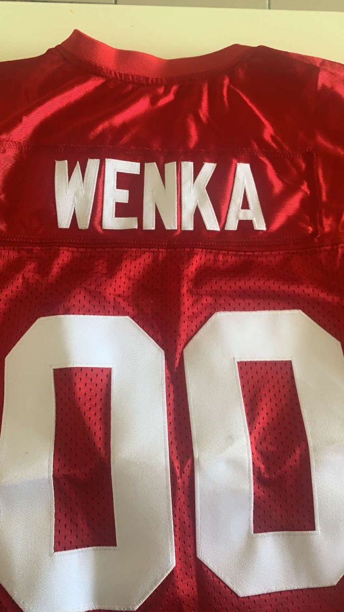 Maillot Wenka rouge Football Américain image 1 - Biyachara